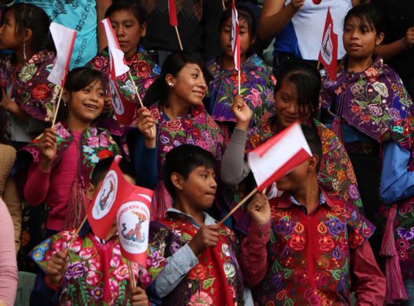 Porque en ti se han mecido los sueños infantiles de mi raza...