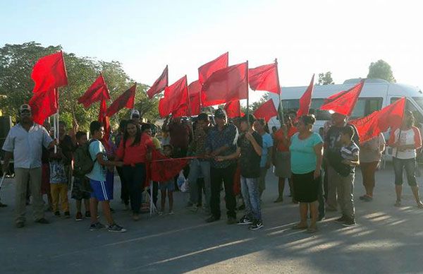  Inauguran pavimentos en Gavino Vázquez