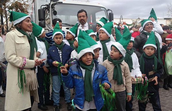 Organiza Osvaldo ávila posadas en Guadalupe y Vetagrande.