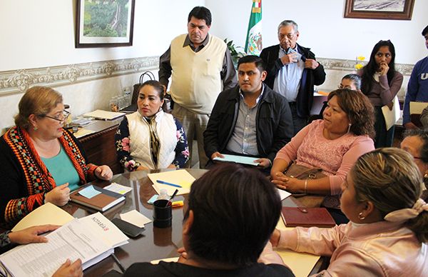  Antorchistas entregan pliego petitorio al ayuntamiento de Córdoba