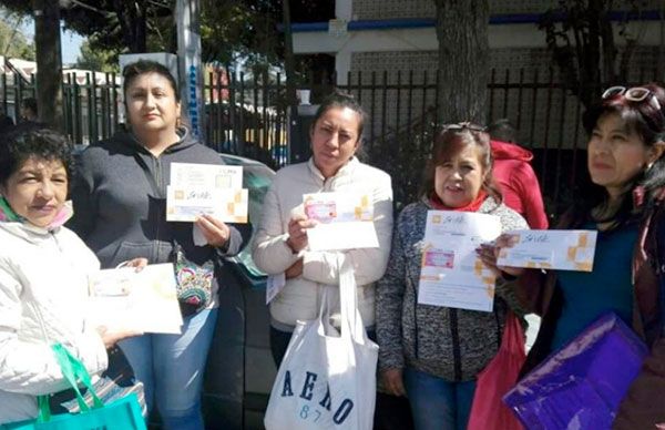 Niños de Iztacalco fueron beneficiados  con becas escolares