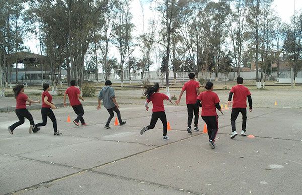 Alumnos del Instituto Calpulli listos para las justas deportivas