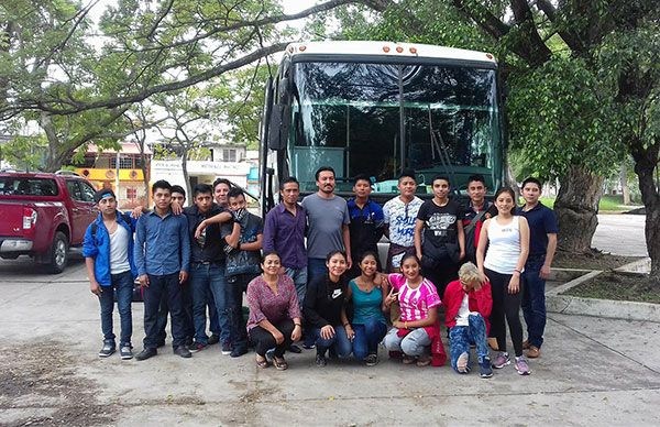 Deportistas tabasqueños parten a la Espartaqueada Nacional 