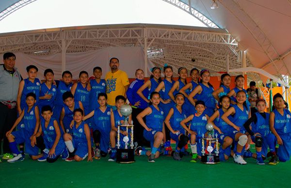 Equipos de básquetbol y voleibol infantil regresan a Michoacán con los primeros lugares de la Espartaqueada Deportiva 2018