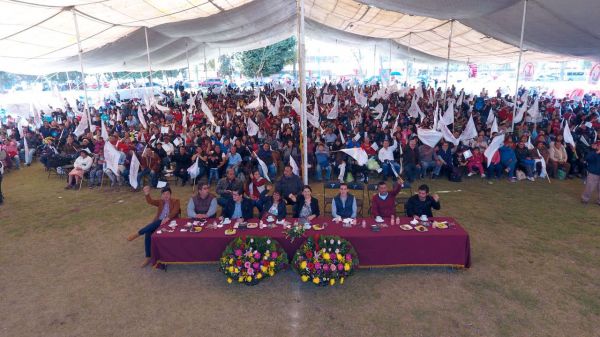 6  mil antorchistas de  Azcapotzalco festejaron una trayectoria de logros para los que menos tienen