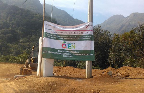 Inicia construcción de Centro de Cómputo en CECyTEV