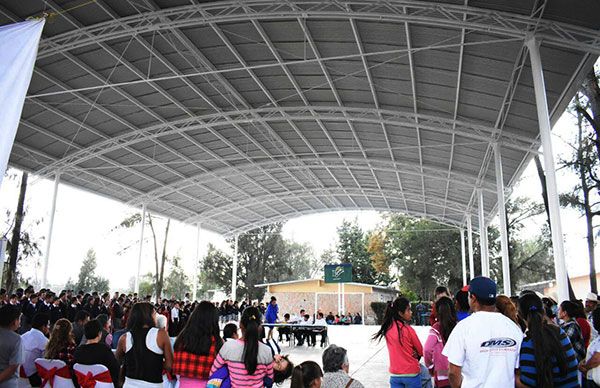 Inauguran domo logrado por Antorcha para  primaria de Valparaíso