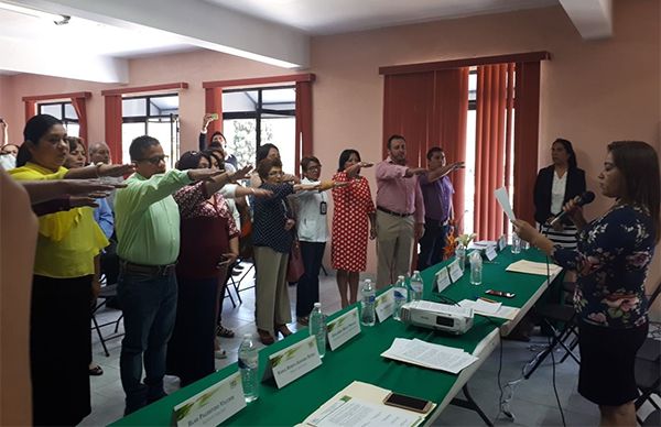 Janeth García Cruz, toma protesta a integrantes del Consejo Municipal para la Igualdad de Género en Nogales