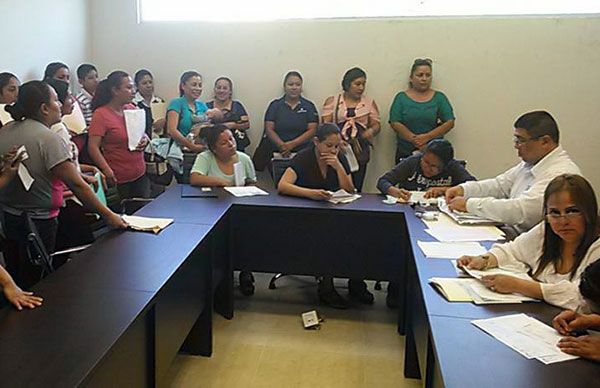 Logran Antorchistas de Reynosa becas para el estudio de sus hijos