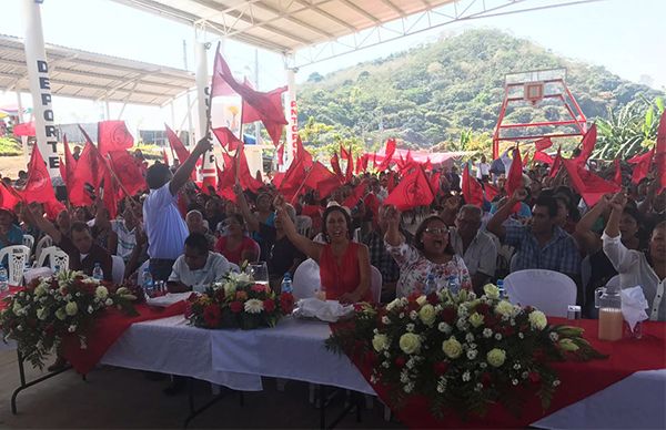 En Catemaco, Antorcha festeja 4to.Aniversario de la colonia Manuel Serrano Vallejo