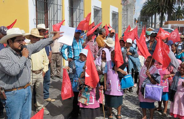 Detiene Albertana Calyeca obras en Tochimilco