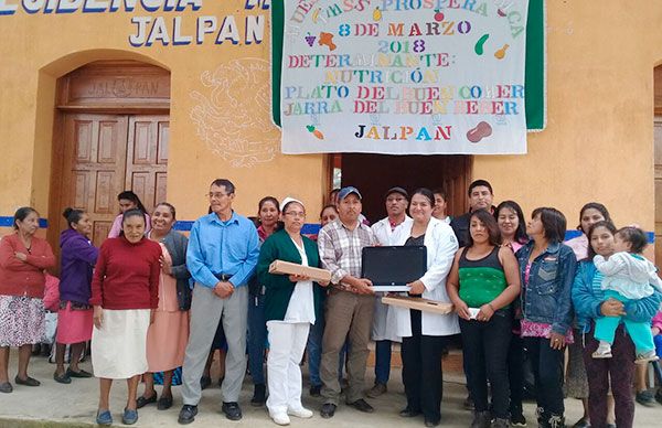   Apoya Antorcha al Sector Salud