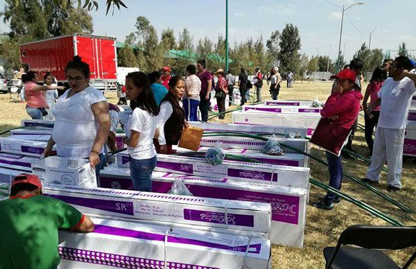 Antorcha gestiona calentadores solares  para familias de Iztapalapa