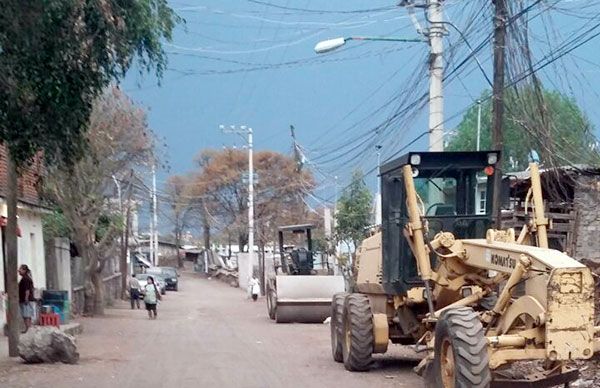 Más de 3 mil habitantes de Xochimilco beneficiados  en transporte público y mejora de calles