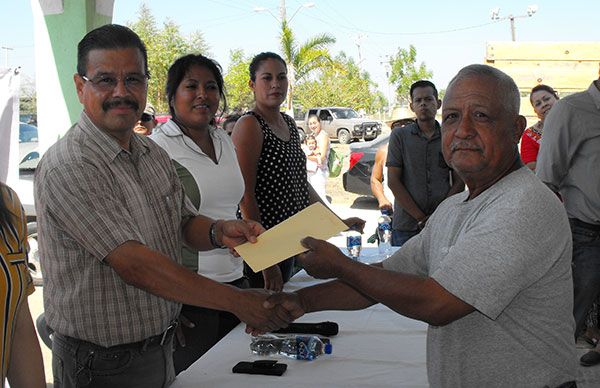 Se benefician en Manzanillo con pago de jornales