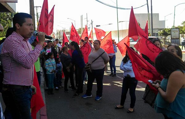 Protestan sonorenses contra burocratismo en SEDATU