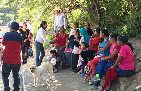  Planean comisiones de antorchistas visitar alcaldes interinos