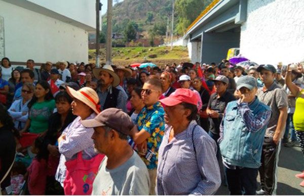 Después de ignorar a sus habitantes y tras una manifestación, alcalde de Lagunillas hace compromisos con el pueblo