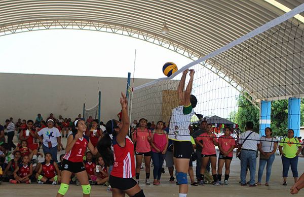 exito total con el Primer Torneo Regional Copa Voleibol