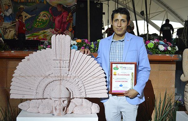 Concluye XVII Feria Metropolitana Artesanal y Cultural de Chimalhuacán 2018