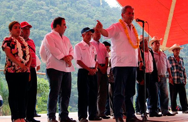  Campesinos denuncian amenazas por parte de Lety López alcaldesa de Córdoba