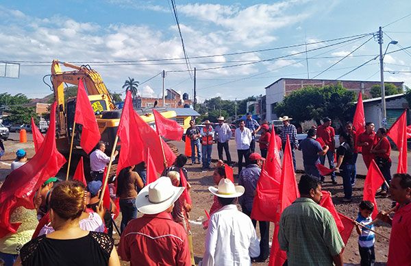 Gestión del pueblo organizado, logra 5 millones de pesos para Bulevar en Lombardía