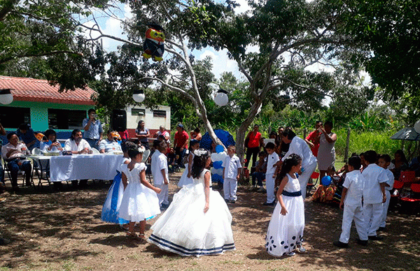 Kínder Cri-Crí celebra clausura de cursos