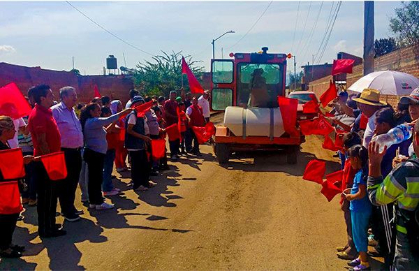 Colonos antorchistas logran obra por 150 mil pesos en Tangancícuaro