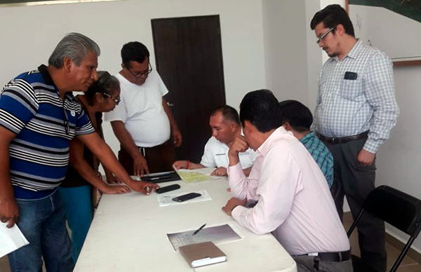 Antorchistas de Puerto Morelos acuerdan regularización de colonia y servicios públicos