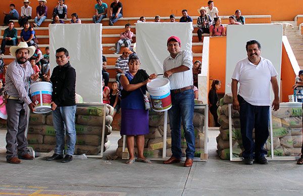  Entrega ayuntamiento antorchista 287 acciones de vivienda