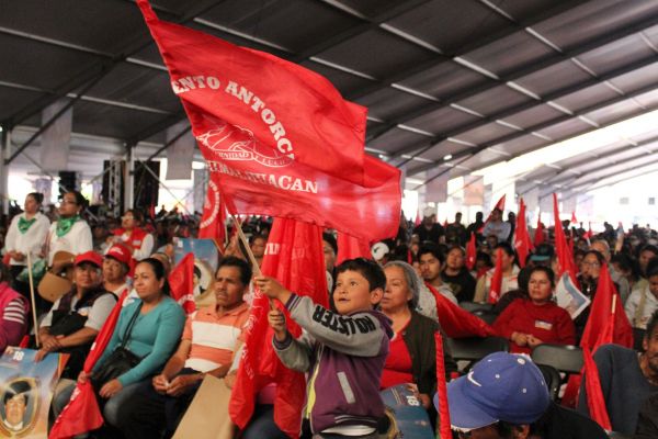 ¡Su bandera sigue firme en las manos del Nuevo Chimalhuacán!