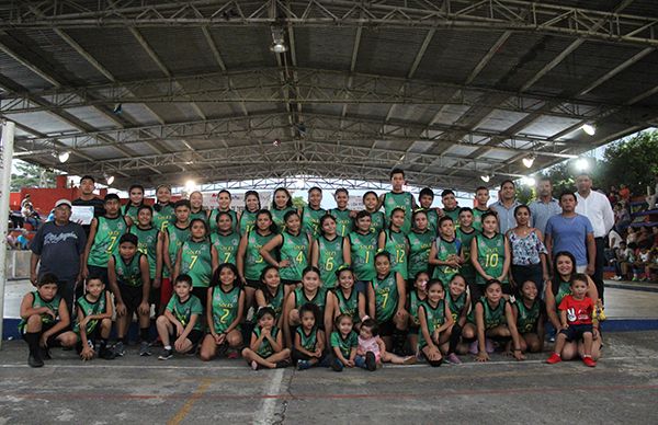 Culmina XXV Edición de la Liga Antorchista de Voleibol