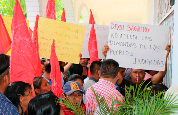 En Soteapan se frena el desarrollo de los pueblos indígenas