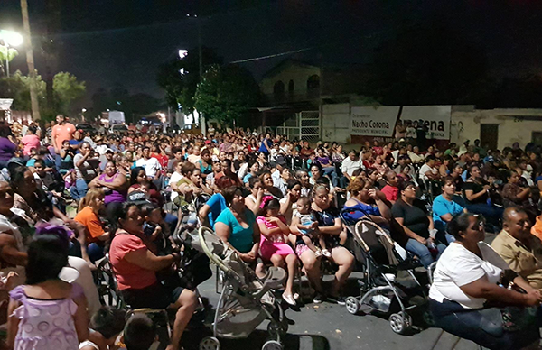 Antorcha continúa festejando el mes patrio 