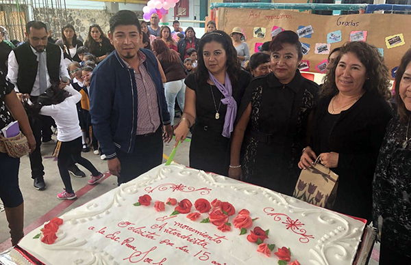 Antorcha en Tláhuac apadrina el XV aniversario de la Escuela Primaria Sor Juana Inés de la Cruz
