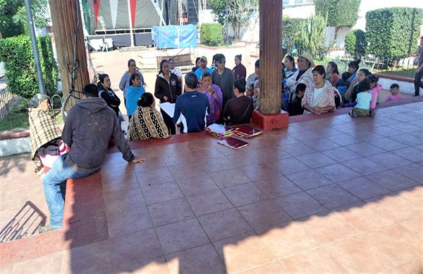 En Salvador Escalante, familias carecen de espacios para construir sus viviendas