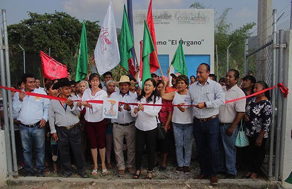  Inauguran antorchistas obra de drenaje en Ampliación el Ã rgano