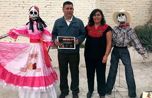 Celebran Día de Muertos en Instituto Calpulli 