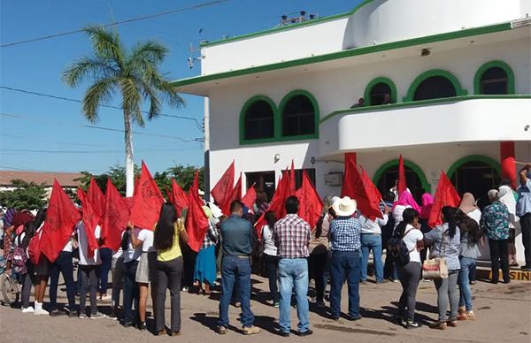 Rehúsa edil atender solicitudes que no procedan de sus comisarías