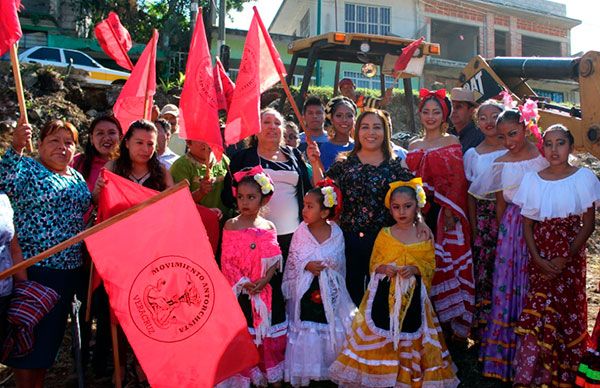 Promover la cultura es una prioridad en Antorcha: Janeth García