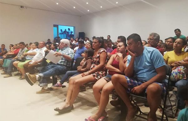 Se logra certeza jurídica para familias de Puerto Morelos
