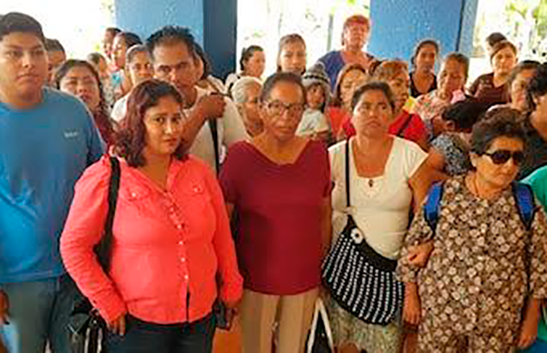 Antorchistas de Tulum exigen a SINTRA aplique recurso para electrificación