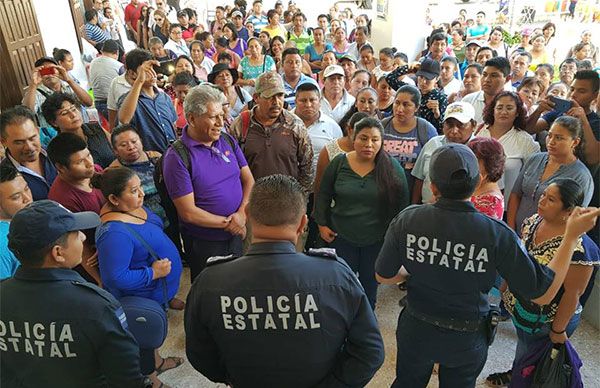 Comisión representativa de antorchistas entrega pliego petitorio en Quintana Roo