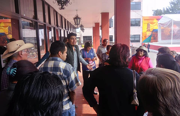 Antorcha entrega pliego petitorio en alcaldía de Tláhuac