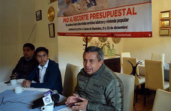 Anuncian antorchistas acciones por recortes presupuestales