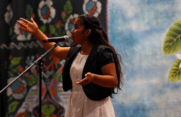 Espartaqueadas culturales impulsan la poesía para educar al pueblo