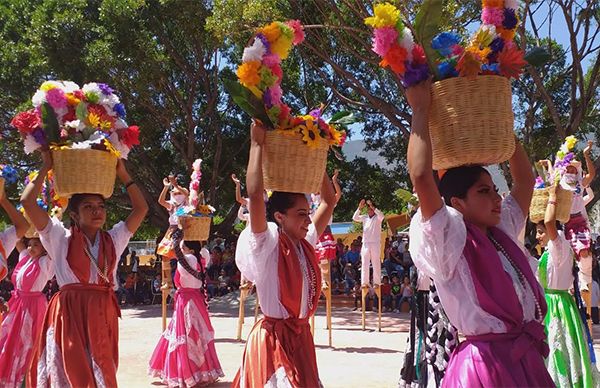 Antorchistas de Jaumave inauguran Plaza del Ejido Matías García