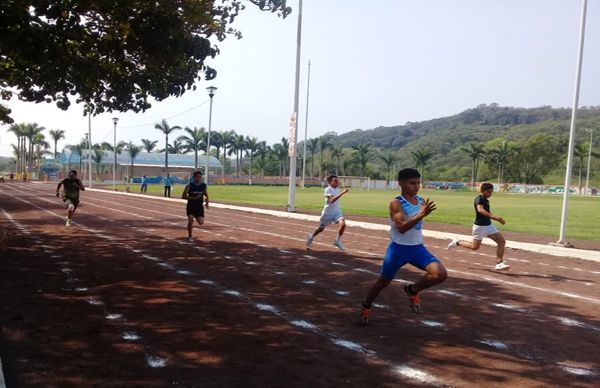 Alumnos de Tantoyuca ganan medallas en el encuentro de Intercebetas