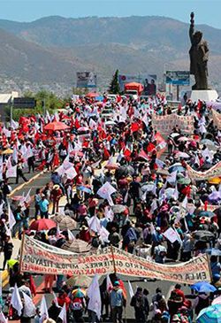 La organización y manifestación, armas del pueblo