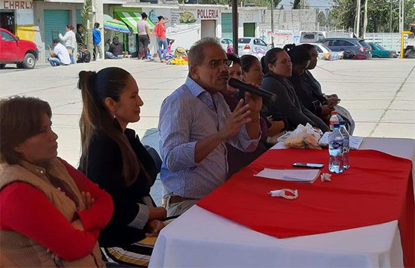 Salir del rezago social, expone Antorcha a ciudadanos en Huimilpan